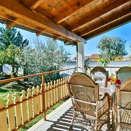 Adriatico Bungalow Porec Exterior photo